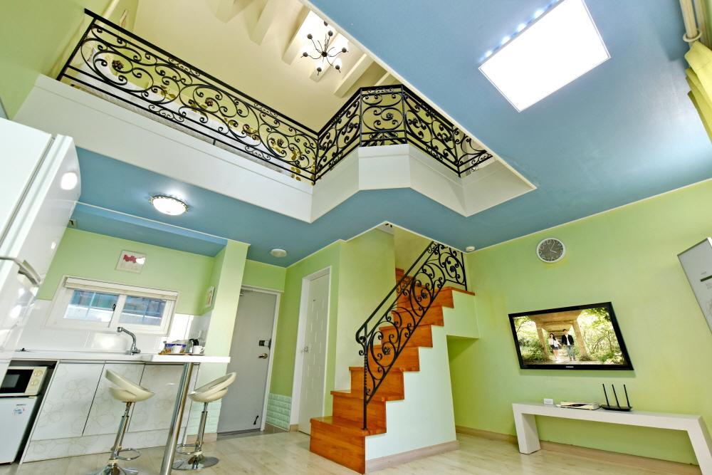 Namhae Bluemare Pension Esterno foto